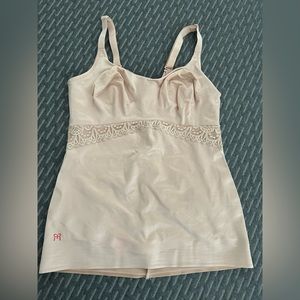 Ruby Ribbon Lace Cami Pale:Lace Cami